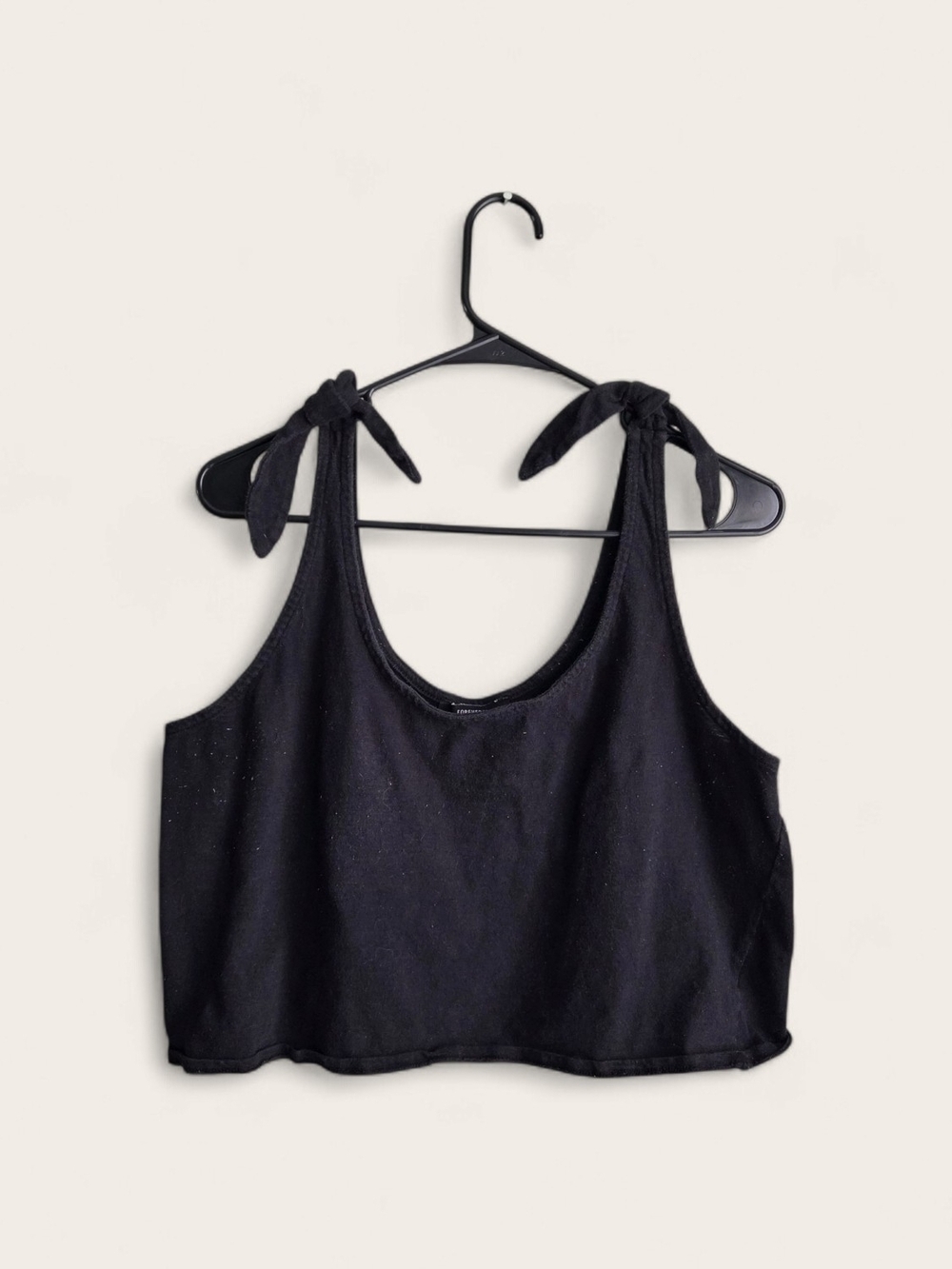 Forever 21 Black Crewneck Tee